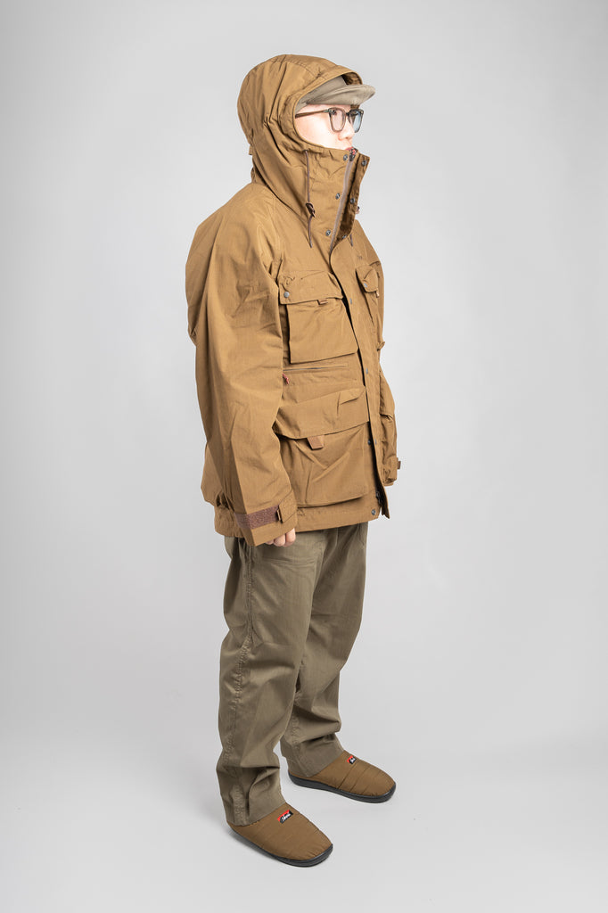 特注製品 GOLDWIN INSULATION MOUNTAIN PARKA S コヨーテ - ジャケット